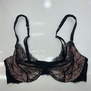Victoria’s Secret Very Sexy Unlined Demi - 10/10 Condition